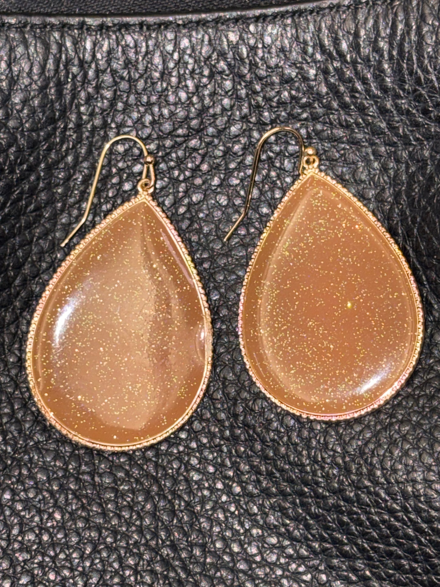 Earrings - Teardrop Shimmer Light Brown