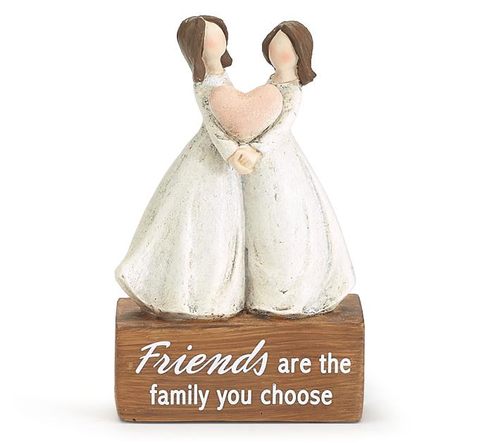 BB - Friends are family shelf sitter