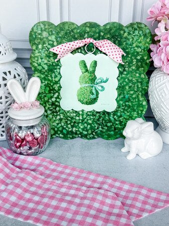 Decor - RTC Mini Scallop Green Boxwood Bunny