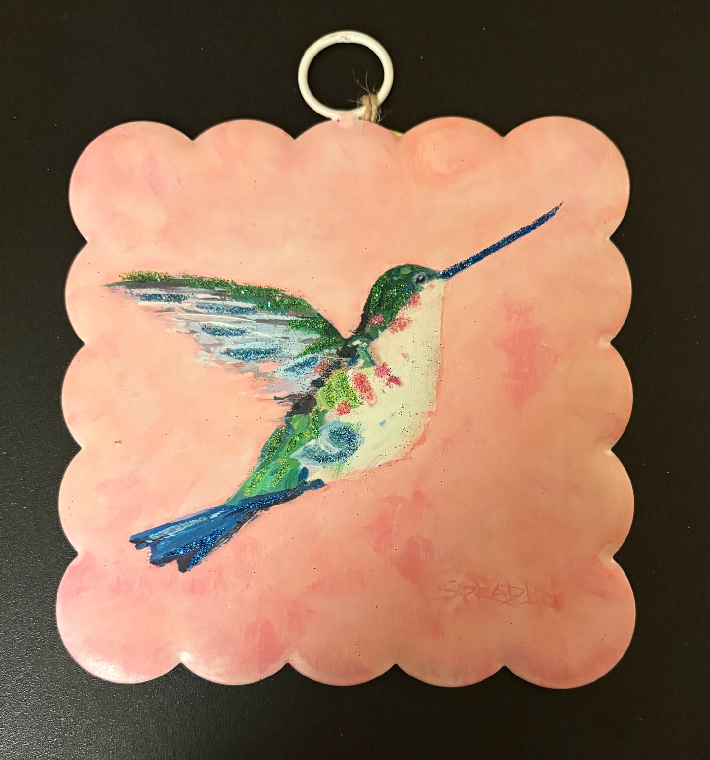 Decor - RTC Mini Rozie’s Scallop Hummingbird