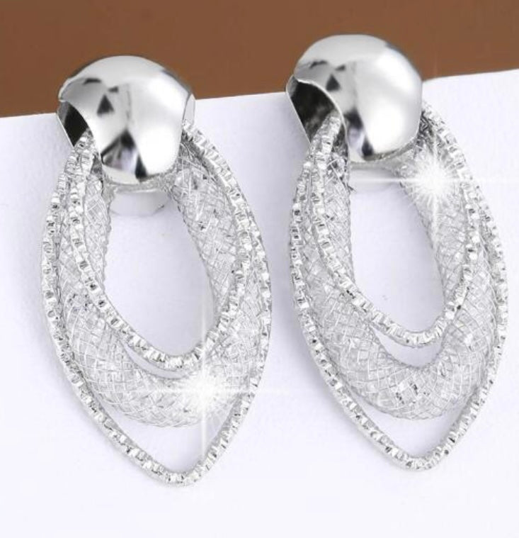 Silver Wire Mesh Droplet Rhinestone Earrings