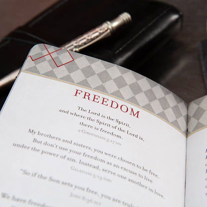 Prayers & Promises For Men Devotional