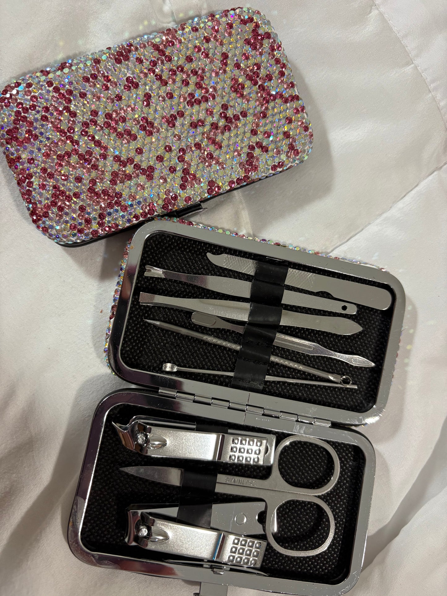 Bling Bling!! Manicure set in Pink Rhinestones