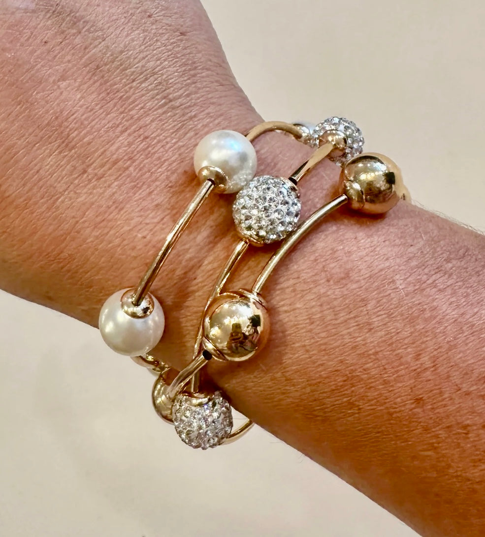 Bracelet - set of 3 beaded link with gold, crystal and pearl stretch