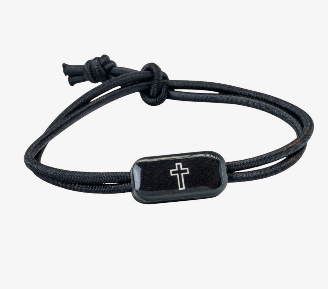 Tap to Pray™ Survivor Series NFC Tactical Bracelet – Onyx Cross