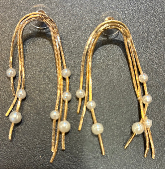 Gold U-Drop Pearl Earrings