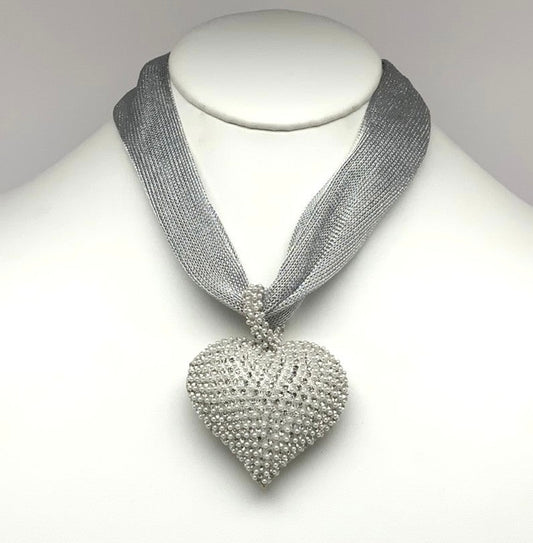 Mesh Necklace Bold Heart with Pearl & Rhinestone Silver