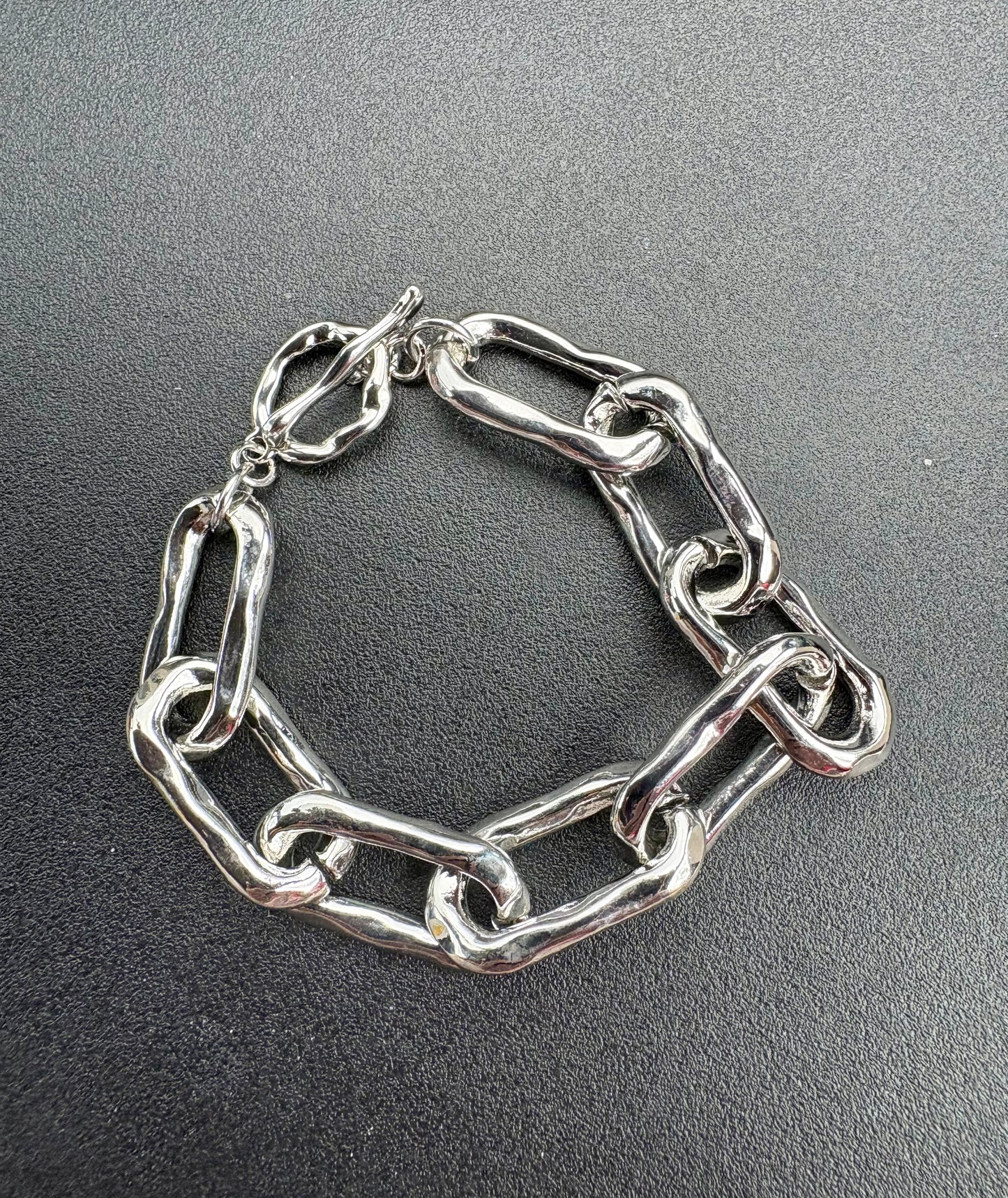 Hammered Chain Link Bracelet with Toggle Clasp available in 2 colors