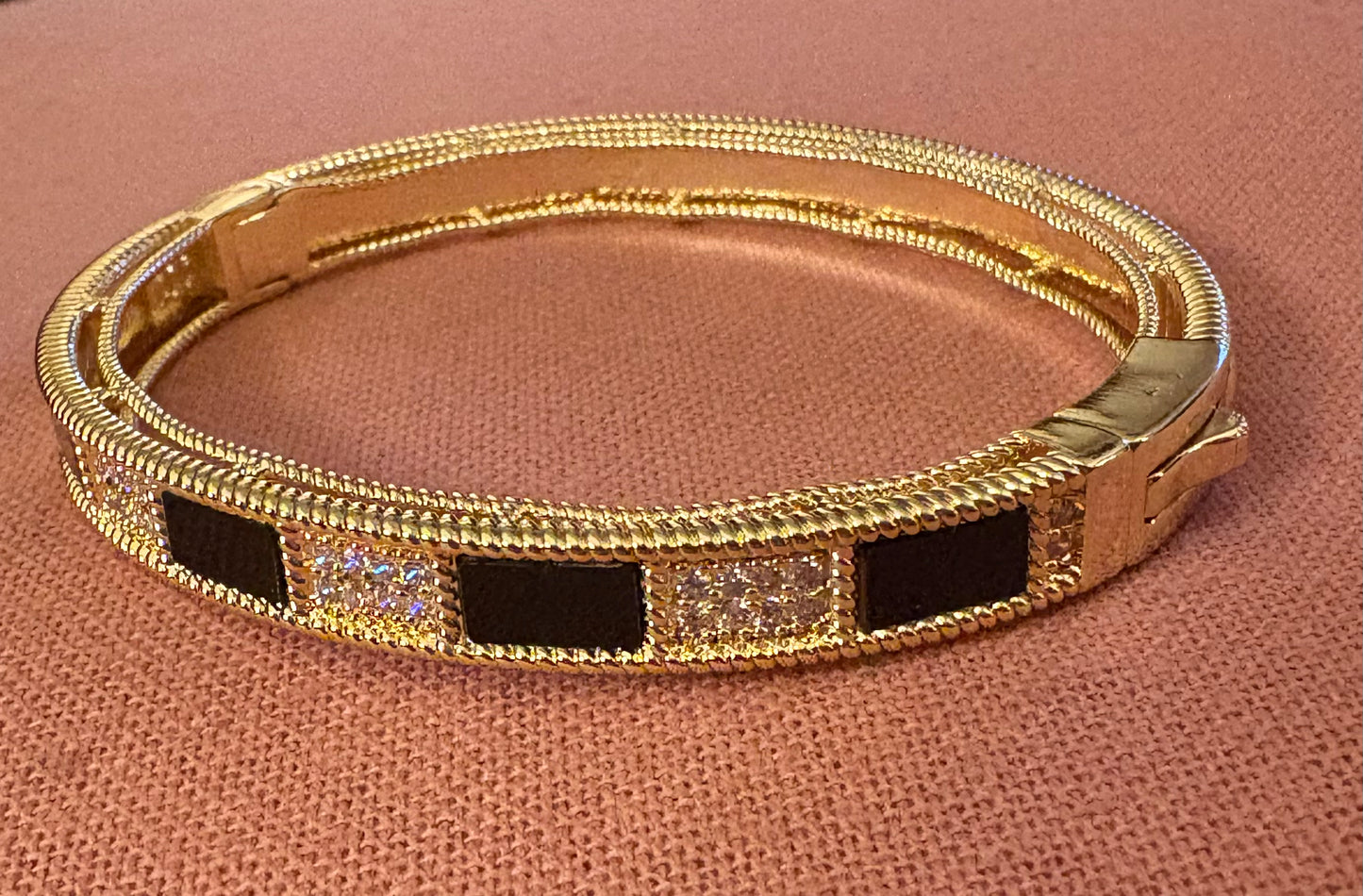 Bracelet - Mosaic Accent, gold and black bangle