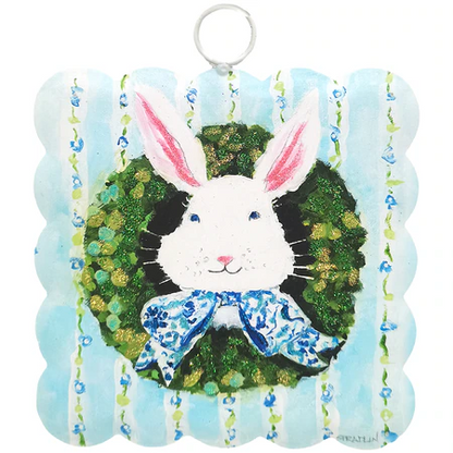 Decor - RTC Mini Scallop Bunny In Boxwood Wreath
