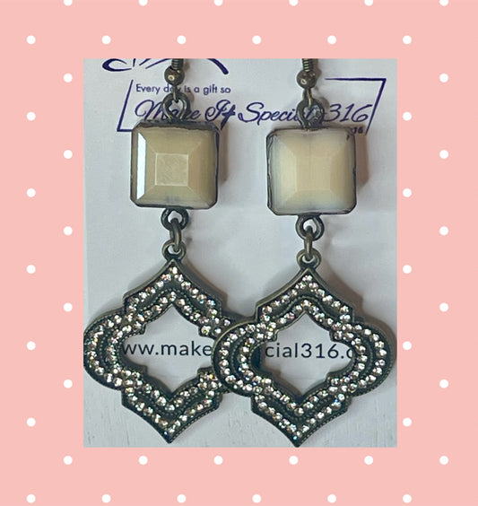 Faceted stone with Rhinestone Design Earrings
