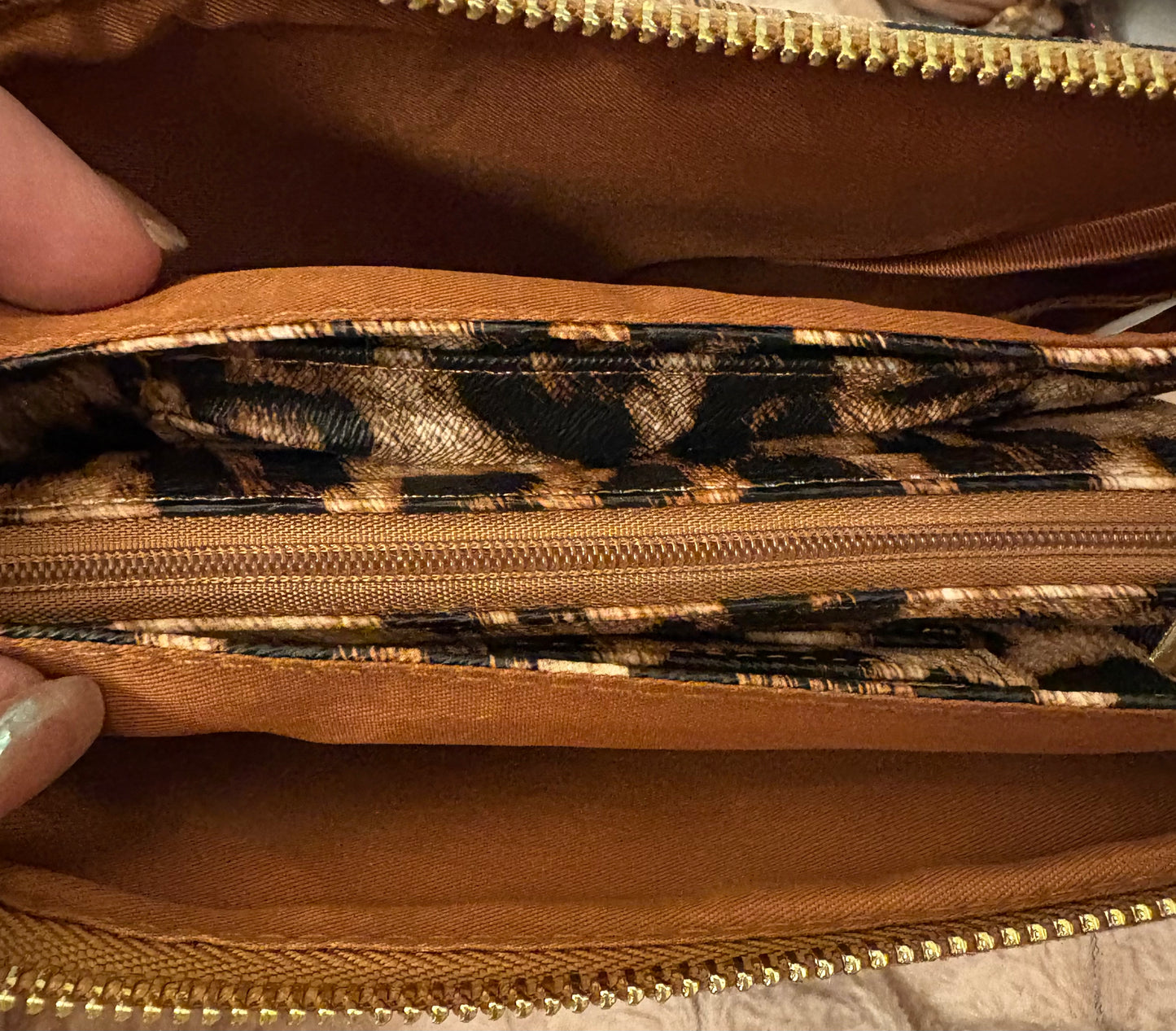 Handbag - Crossbody / Wristlet - available in multiple colors